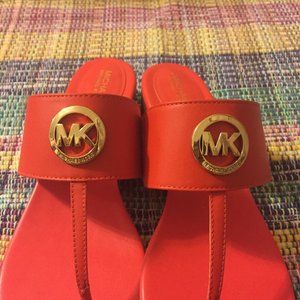 Brand New MICHAEL KORS Sandals! Size 9.5